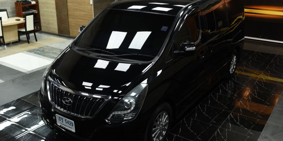 2017Hyundai H-1 2.5 DELUXE