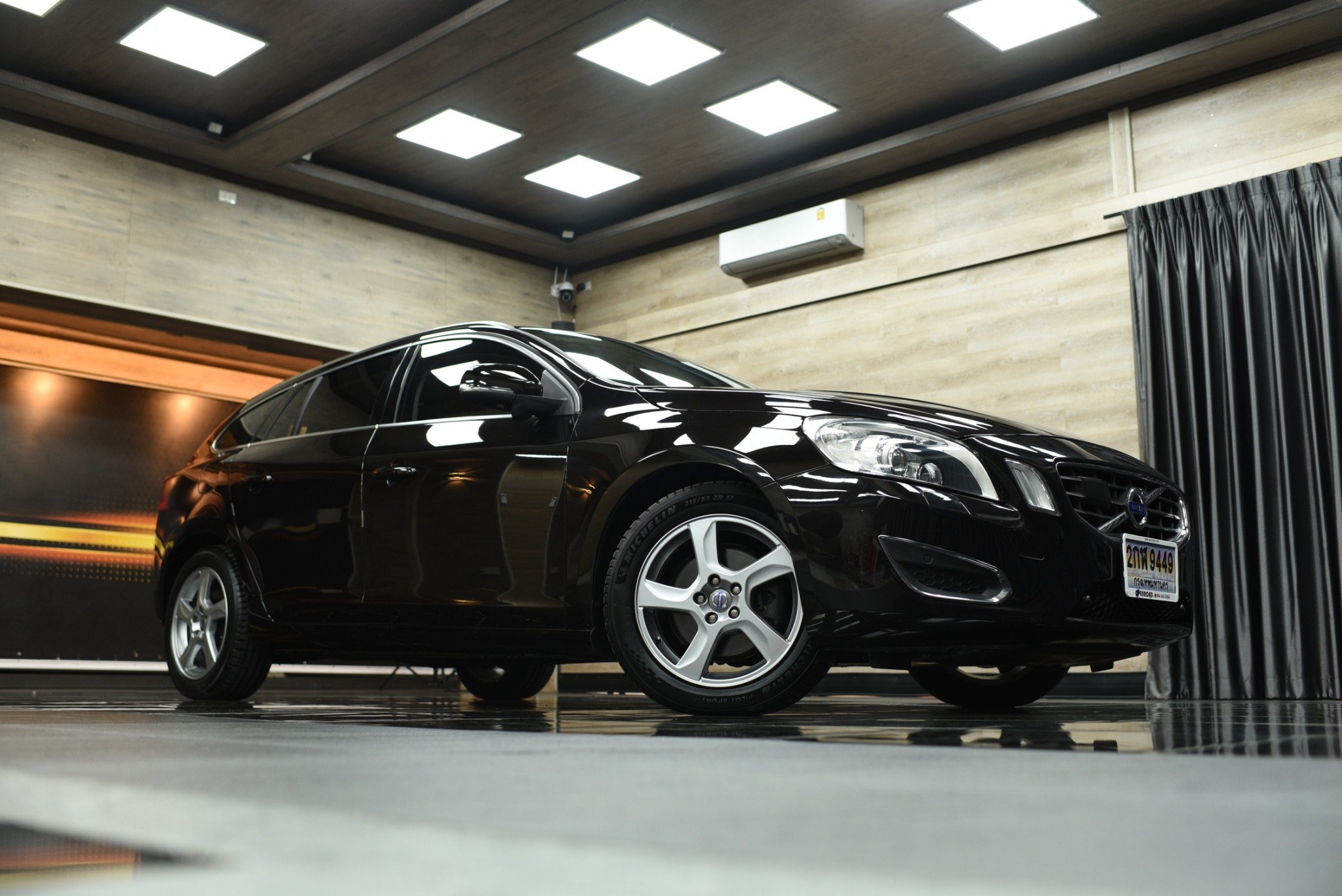 Volvo V60 Limited Edition ปี 2013 (จด 2014)