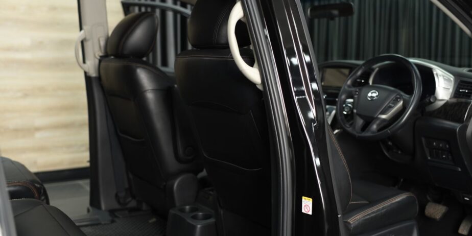 Nissan Elgrand 2.5 Highway Star
