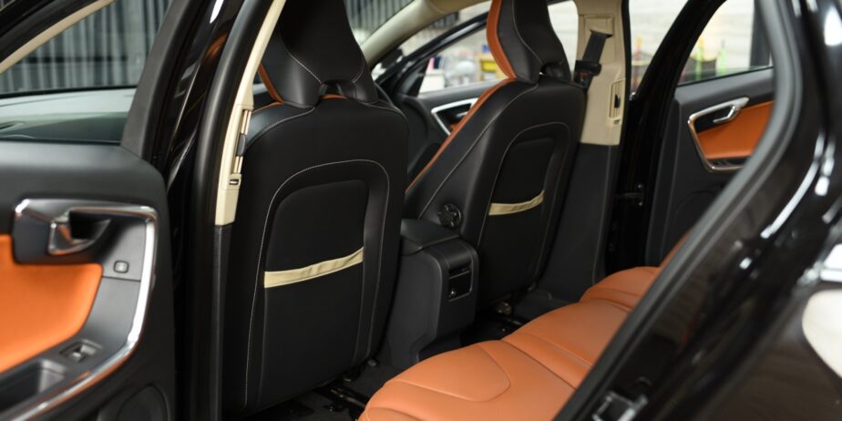 Volvo V60 Limited Edition ปี 2013 (จด 2014)
