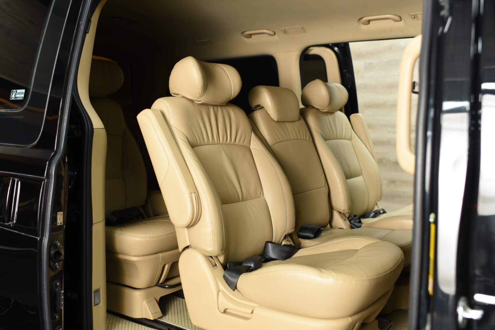 2017Hyundai H-1 2.5 DELUXE