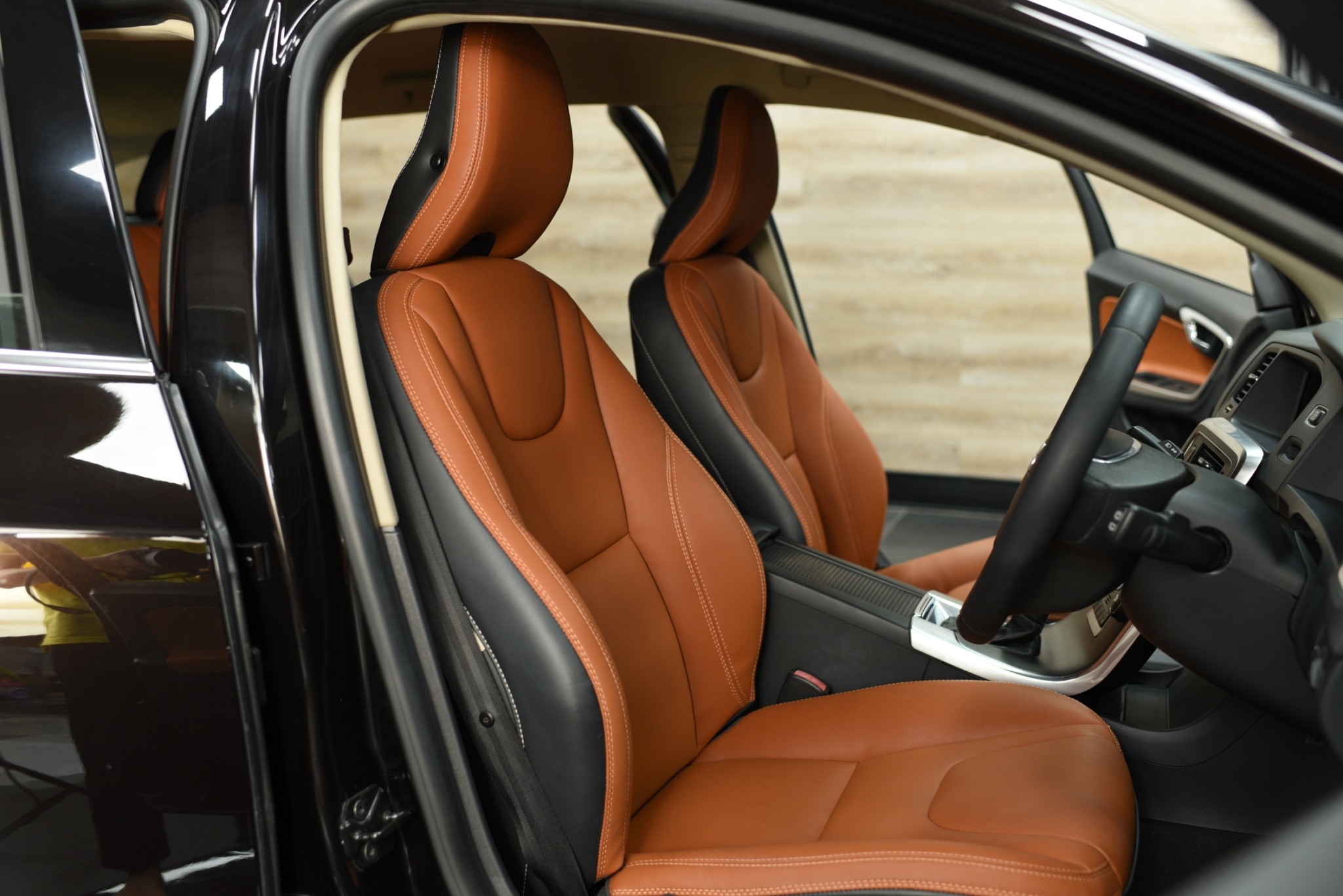 Volvo V60 Limited Edition ปี 2013 (จด 2014)