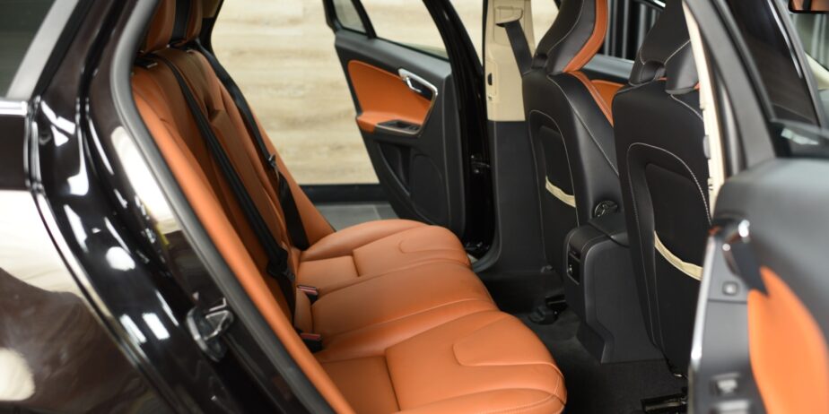 Volvo V60 Limited Edition ปี 2013 (จด 2014)