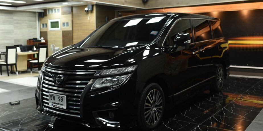 Nissan Elgrand 2.5 Highway Star