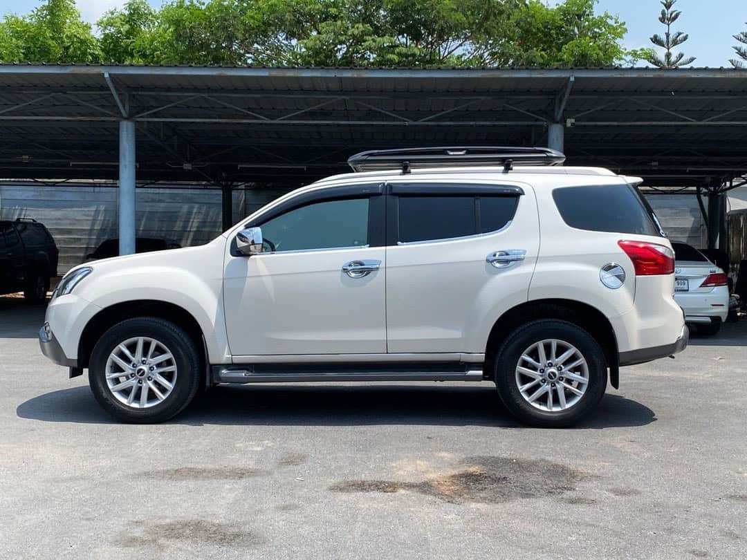 ISUZU MU-X 3.0| Used Car| Unitedcarz