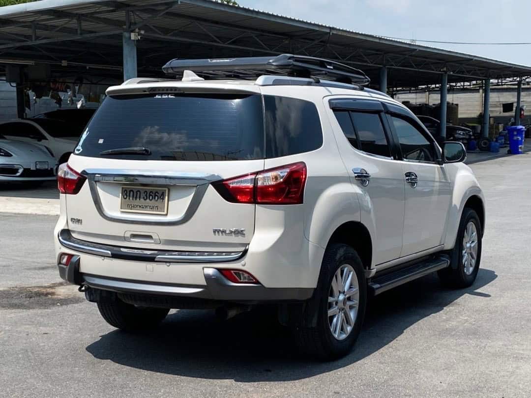 ISUZU MU-X 3.0| Used Car| Unitedcarz