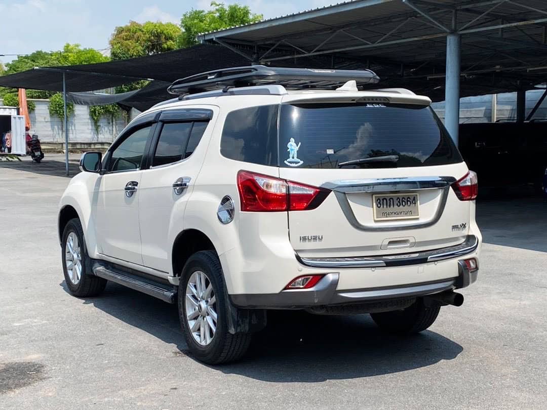 ISUZU MU-X 3.0| Used Car| Unitedcarz