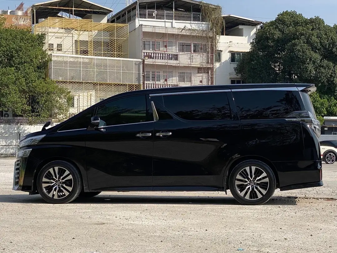 Toyota Vellfire 2.5 ZG Edition (Minorchange) ปี 2018 มือสอง ไมล์แท้เพียง 42,xxx กม. | ตัวท็อปสุด | รถสวยสภาพดี | รับประกันคุณภาพ