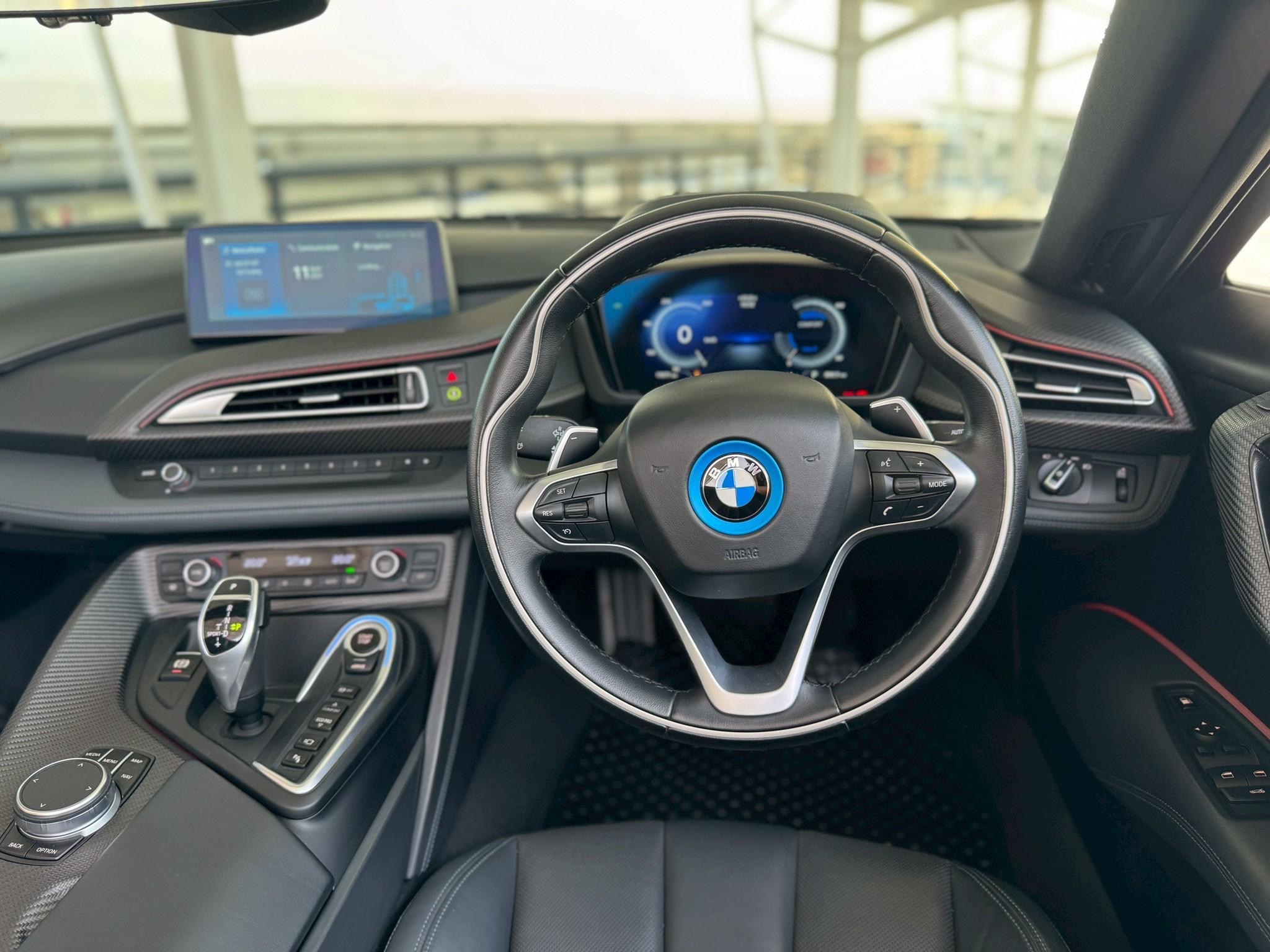 BMW i8 Roadster ปี 2021 ไมล์ 19,xxx km.