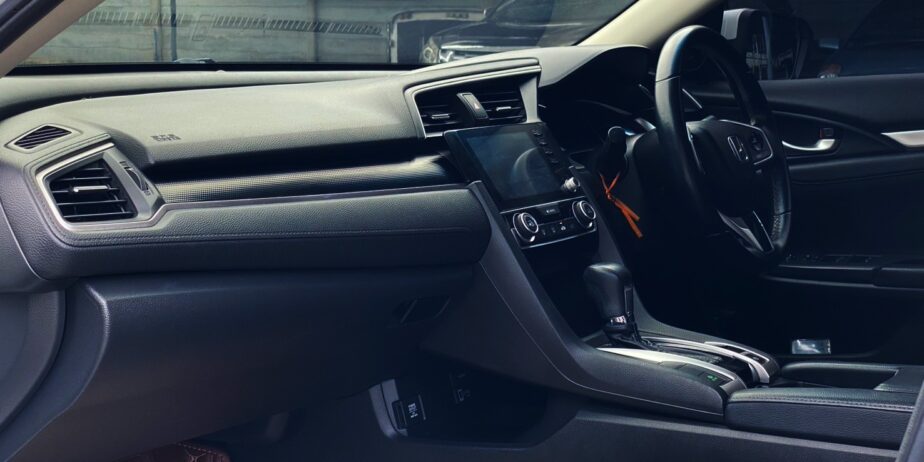 Honda Civic FC 1.8EL ปี2019 เลขไมล์ 110,xxx km.