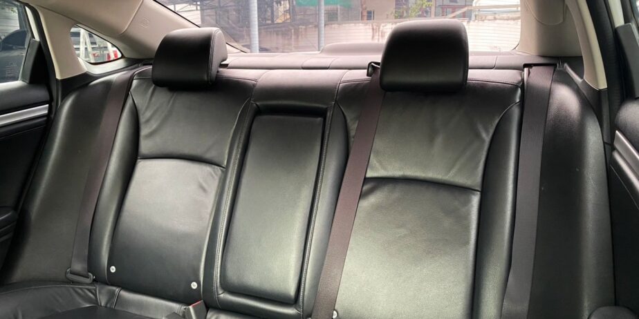 Honda Civic FC 1.8EL ปี2019 เลขไมล์ 110,xxx km.