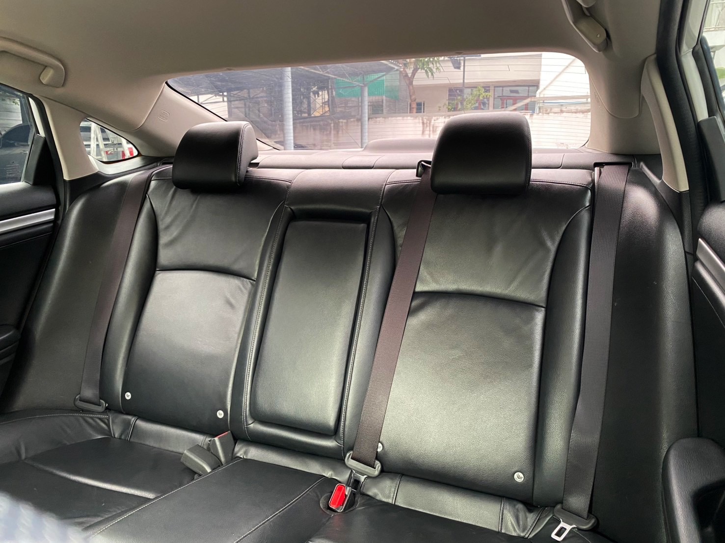 Honda Civic FC 1.8EL ปี2019 เลขไมล์ 110,xxx km.