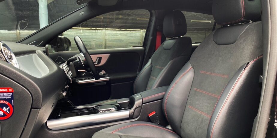 Mercedes Benz AMG GLA35 4MATIC ปี 2022 เลขไมล์ 13,xxx km.