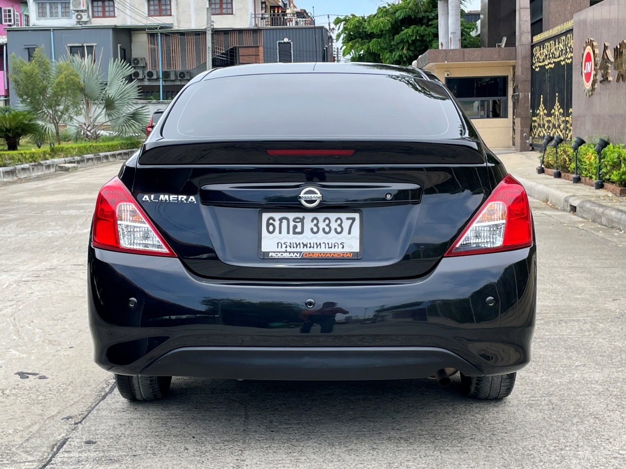 NISSAN ALMERA 1.2 E (MNC) ปี 2018 เกียร์ AUTO สภาพนางฟ้า(UB)