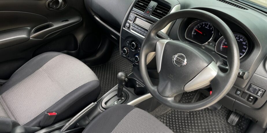 NISSAN ALMERA 1.2 E (MNC) ปี 2018 เกียร์ AUTO สภาพนางฟ้า(UB)