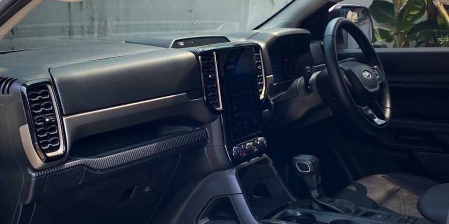 ) 🔥🔥 🚗Ford Everest 2.0 Turbo Trend 6AT 4×2