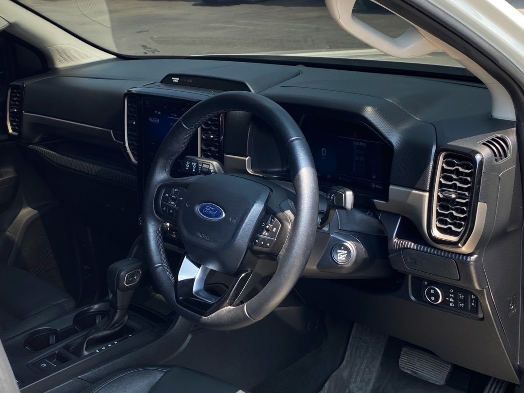 ) 🔥🔥 🚗Ford Everest 2.0 Turbo Trend 6AT 4×2
