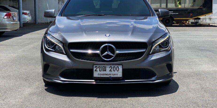 Mercedes-Benz CLA200 Urban Facelift ปี2017 เลขไมล์ 88,xxx km.(UA