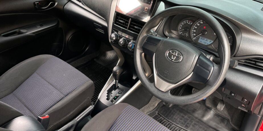 TOYOTA YARIS 1.2 J ECO ปี 2019 จดปี 2020 AUTO สภาพนางฟ้า(UB