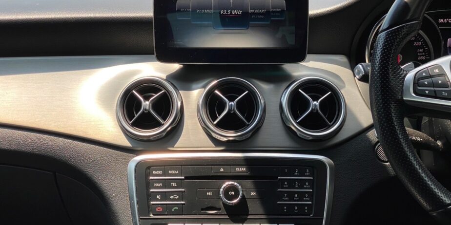 🚗Mercedes-Benz GLA250 AMG (UA)(Facelift) ปี 2017 เลขไมล์ 90,xxx km.