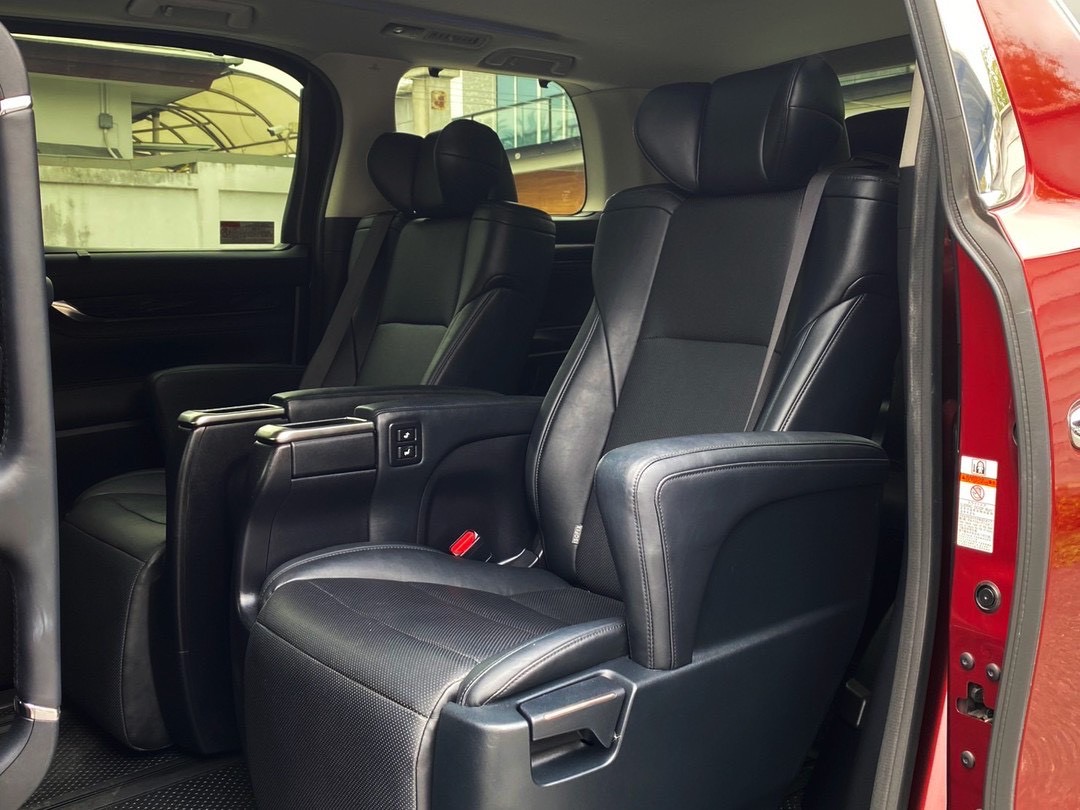 🚗 TOYOTA Vellfire 2.5 ZG Edition ปี 2018 วิ่ง 52,xxx km.