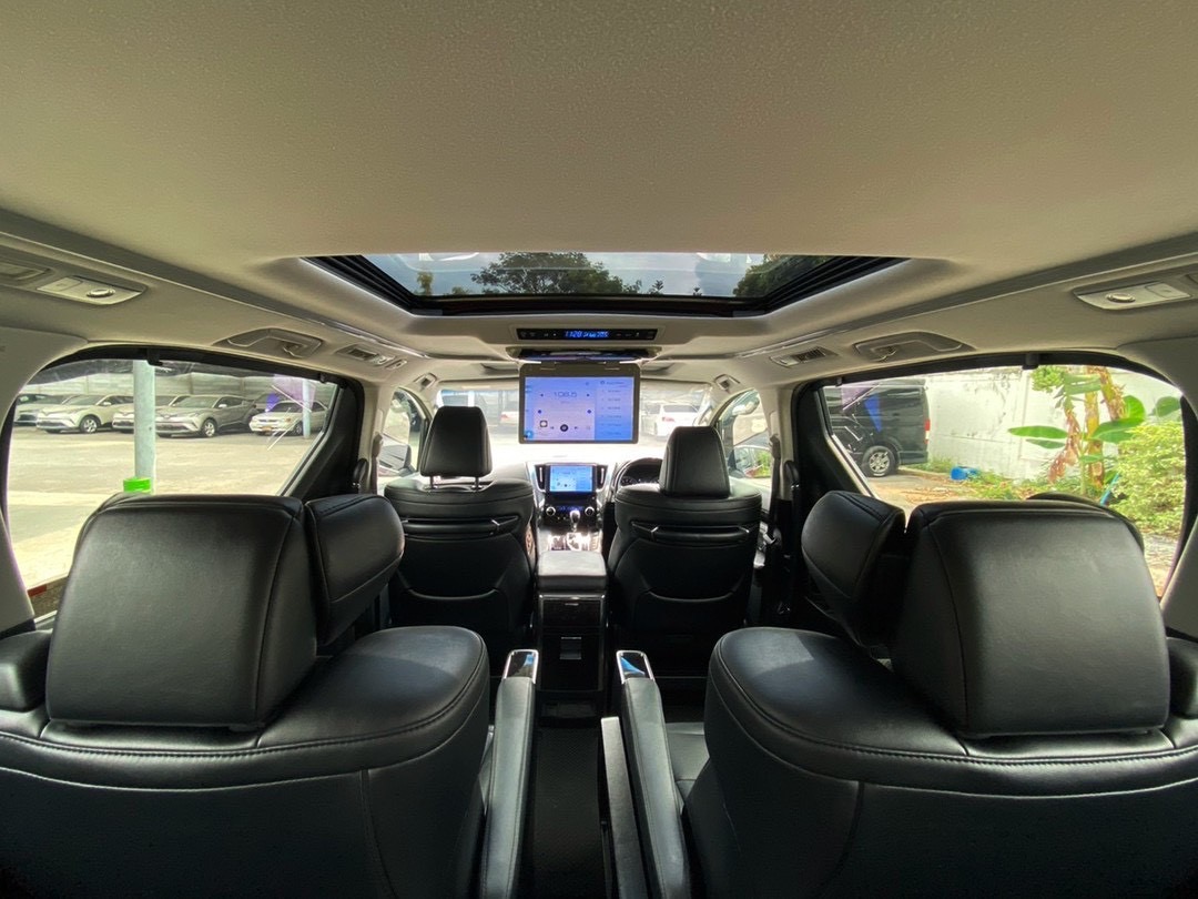 🚗 TOYOTA Vellfire 2.5 ZG Edition ปี 2018 วิ่ง 52,xxx km.