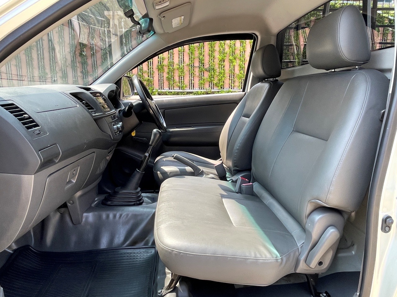 TOYOTA VIGO CHAMP 2.7 J SINGLE CAB ปี 2011 สภาพนางฟ้า(UB)Z#3