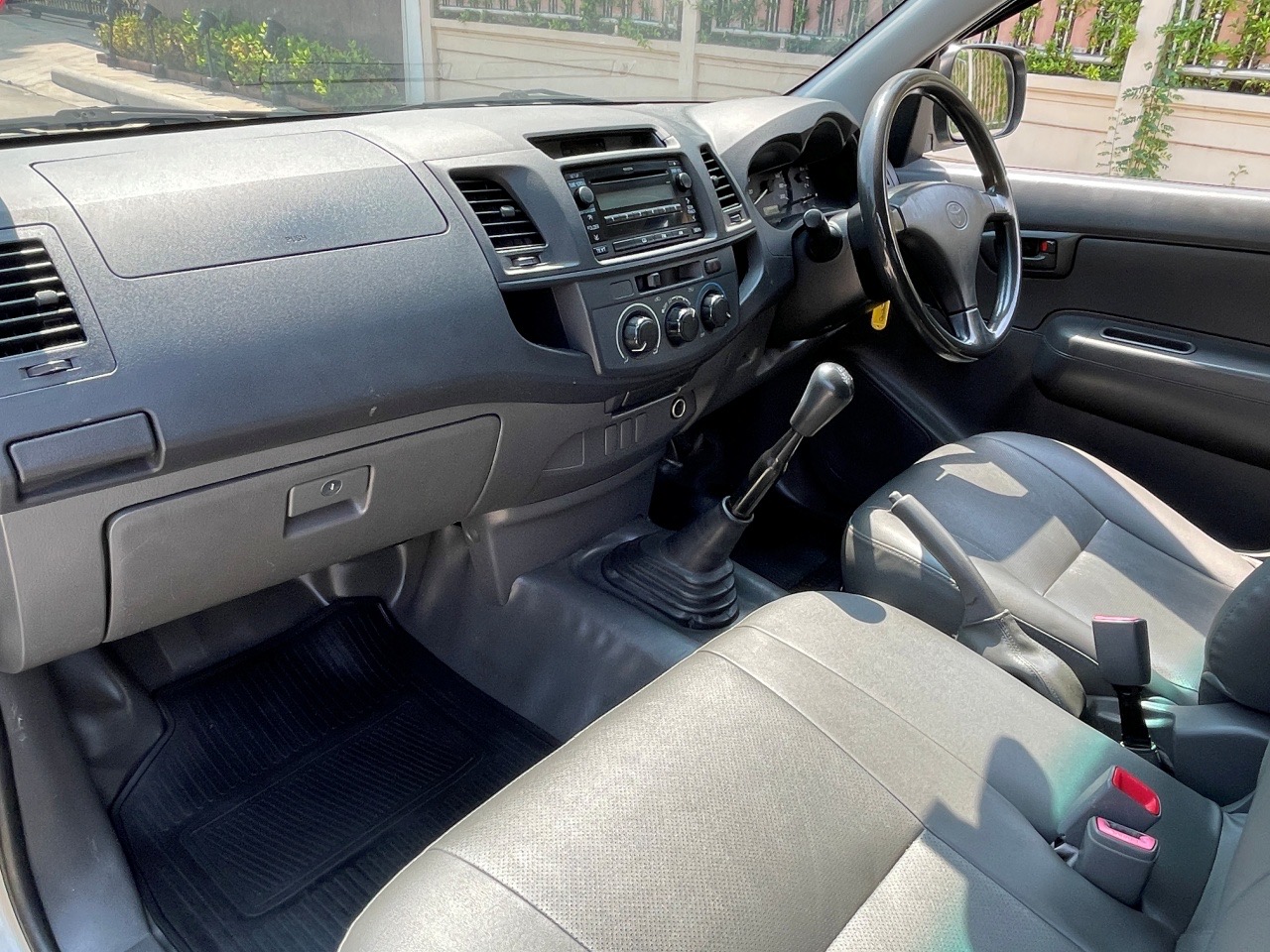 TOYOTA VIGO CHAMP 2.7 J SINGLE CAB ปี 2011 สภาพนางฟ้า(UB)Z#3