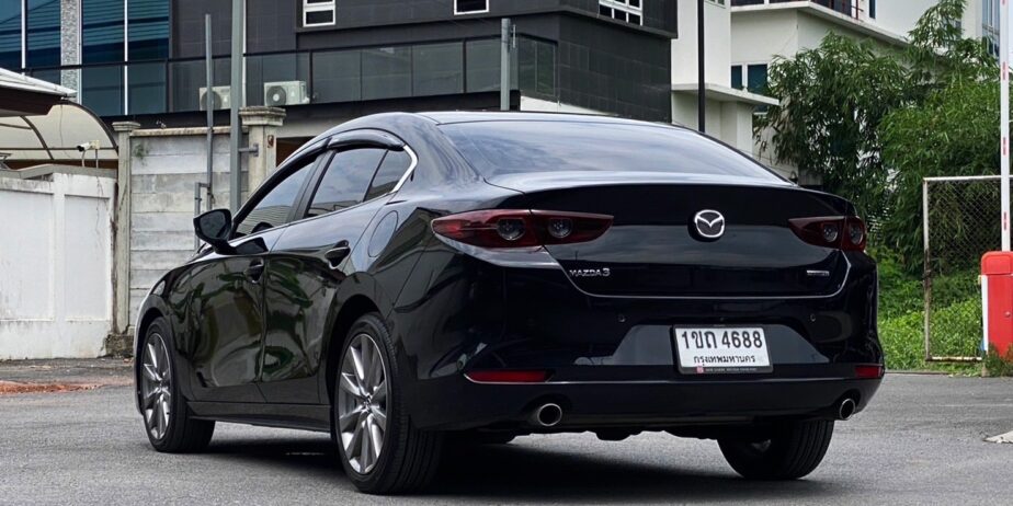 Mazda3 2.0 S Skyactiv-G Sedan ปี 2019 | รถมือสองคุณภาพเยี่ยม ไมล์น้อย ผ่อนสบาย