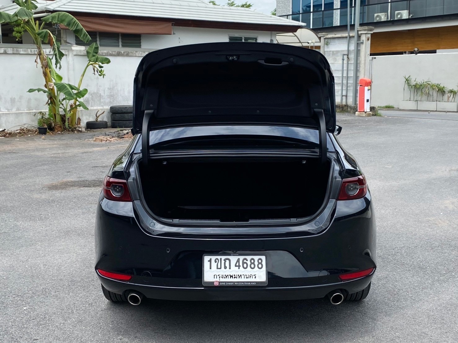 Mazda3 2.0 S Skyactiv-G Sedan ปี 2019 | รถมือสองคุณภาพเยี่ยม ไมล์น้อย ผ่อนสบาย