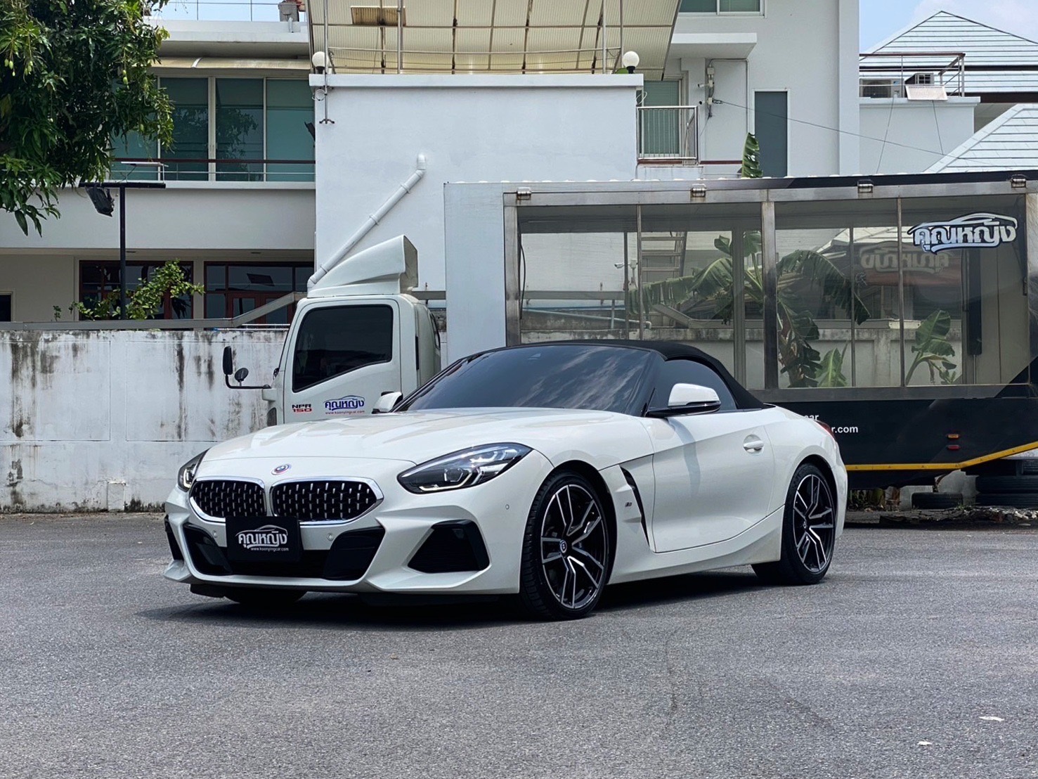 BMW Z4 sDrive30i M Sport ปี 2022 สปอร์ตเปิดประทุนสุดหรู วิ่งน้อย คันเดียวในตลาด ราคาเพียง 2,550,000 บาท | เลขไมล์เพียง 40,xxx กม. | รถแท้จาก BMW Thailand