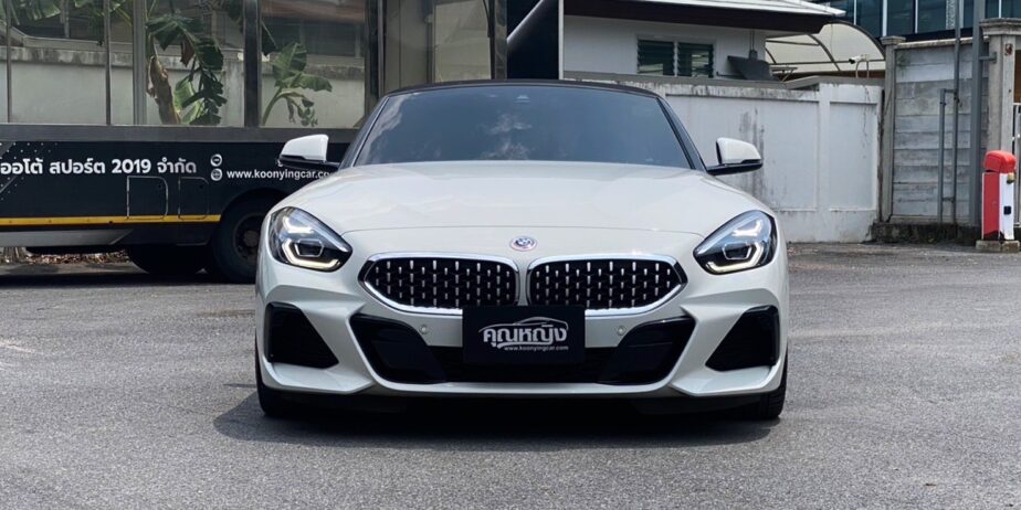 BMW Z4 sDrive30i M Sport ปี 2022 สปอร์ตเปิดประทุนสุดหรู วิ่งน้อย คันเดียวในตลาด ราคาเพียง 2,550,000 บาท | เลขไมล์เพียง 40,xxx กม. | รถแท้จาก BMW Thailand
