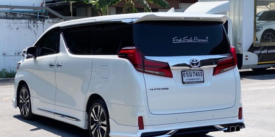Toyota Alphard 2.5 SC Package ปี 2023 มือสอง วิ่งน้อย สภาพป้ายแดง ไมล์แท้เพียง 55,xxx กม.