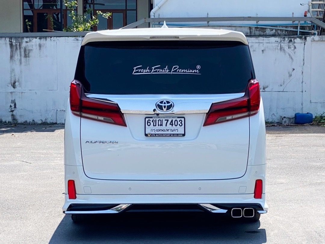 Toyota Alphard 2.5 SC Package ปี 2023 มือสอง วิ่งน้อย สภาพป้ายแดง ไมล์แท้เพียง 55,xxx กม.