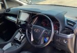 Toyota Alphard 2.5 SC Package ปี 2023 มือสอง วิ่งน้อย สภาพป้ายแดง ไมล์แท้เพียง 55,xxx กม.