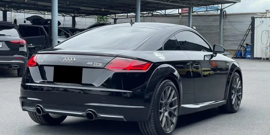 Audi TT 2.0 TFSI Quattro ปี 2016 รถสปอร์ตขับเคลื่อน 4 ล้อ สภาพสวย เลขไมล์น้อย