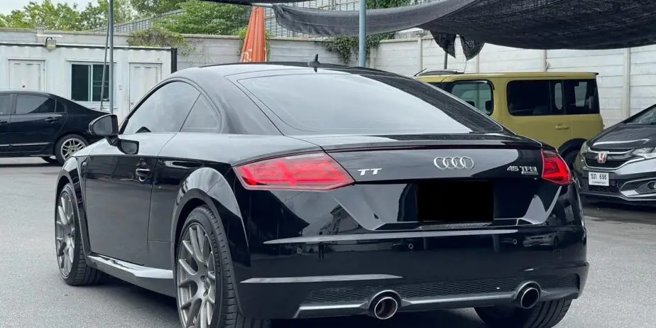 Audi TT 2.0 TFSI Quattro ปี 2016 รถสปอร์ตขับเคลื่อน 4 ล้อ สภาพสวย เลขไมล์น้อย