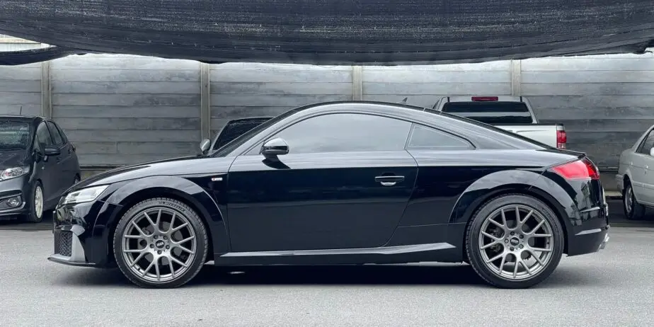 Audi TT 2.0 TFSI Quattro ปี 2016 รถสปอร์ตขับเคลื่อน 4 ล้อ สภาพสวย เลขไมล์น้อย