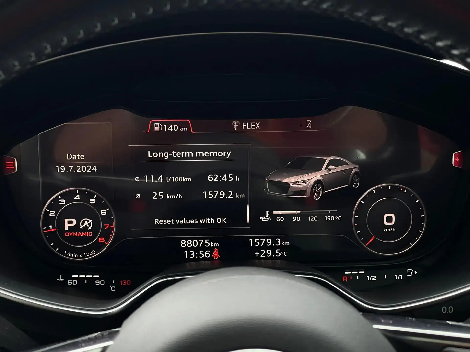 Audi TT 2.0 TFSI Quattro ปี 2016 รถสปอร์ตขับเคลื่อน 4 ล้อ สภาพสวย เลขไมล์น้อย