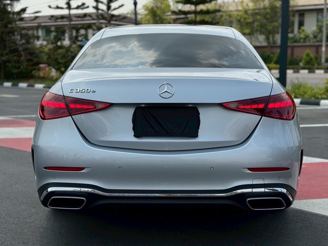 Mercedes Benz C350e AMG Dymanic w206