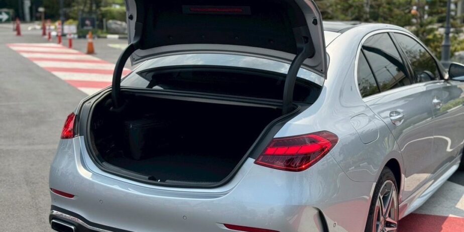 Mercedes Benz C350e AMG Dymanic w206