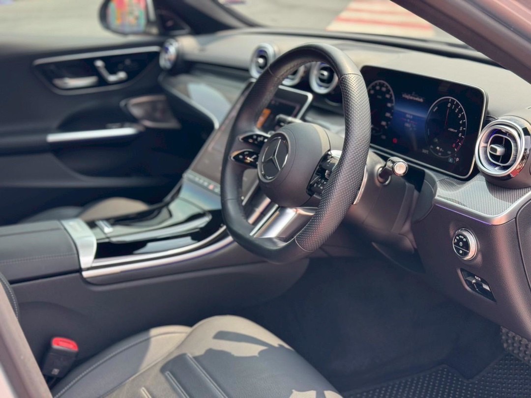Mercedes Benz C350e AMG Dymanic w206
