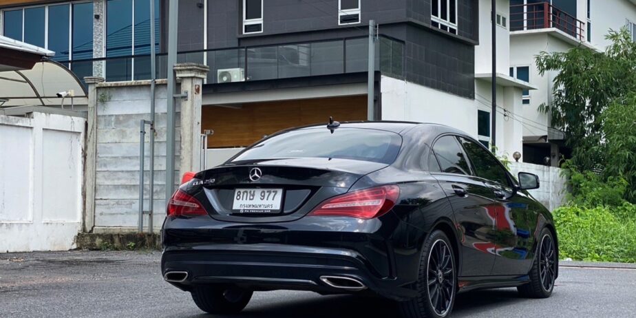 Mercedes-Benz CLA250 AMG