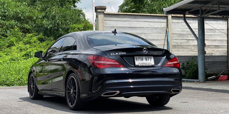 Mercedes-Benz CLA250 AMG