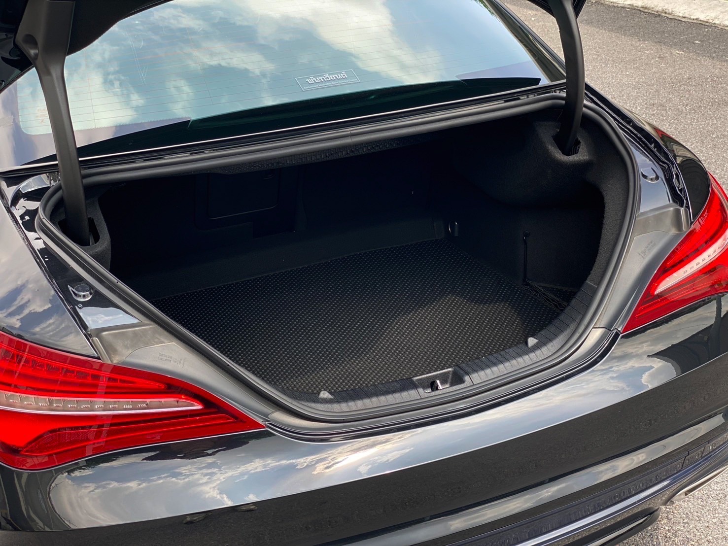 Mercedes-Benz CLA250 AMG