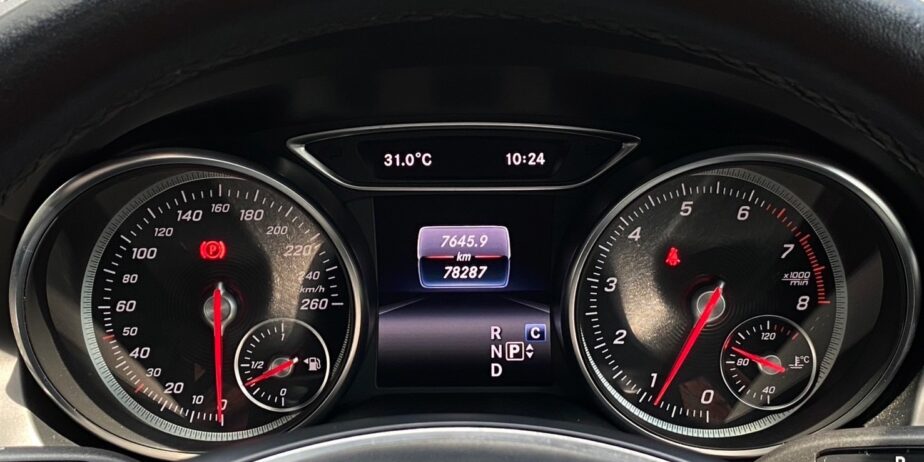 Mercedes-Benz CLA250 AMG