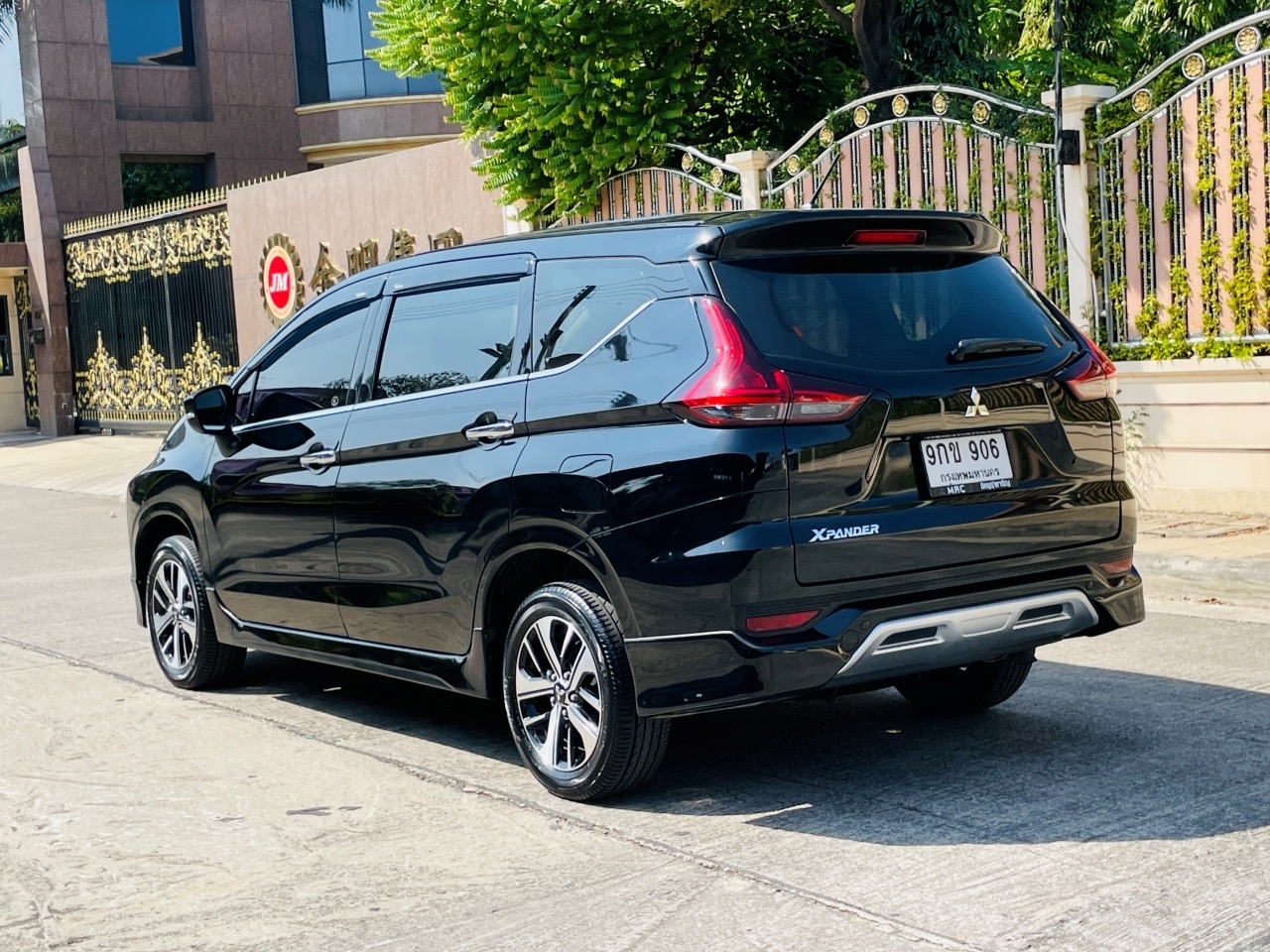 MITSUBISHI XPANDER