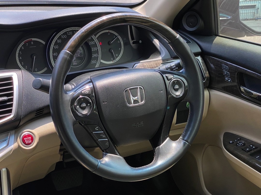 Honda Accord 2.0 EL