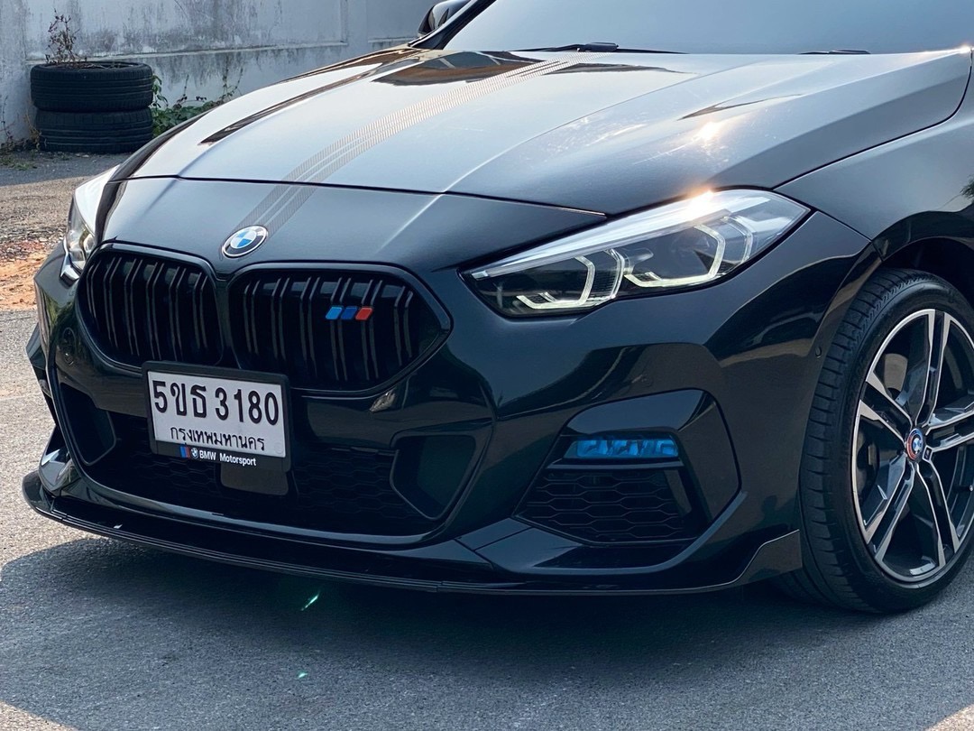 BMW 220i