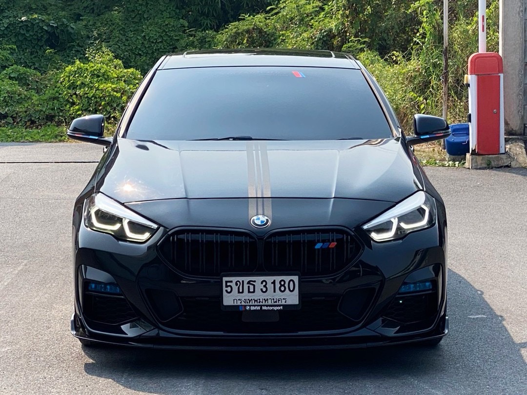 BMW 220i